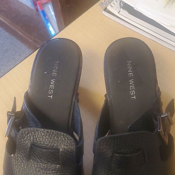 Nine West Mules/Clogs  8 - Picture 3 of 6